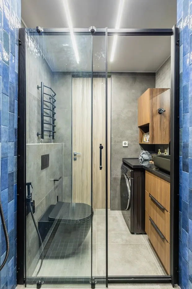 Foto: Baño en estilo Moderno, Apartamento, Proyecto de la Semana, San Petersburgo, Edificio de Hormigón, 4 habitaciones o más, Más de 90 metros cuadrados, Alexandra Sakmarova – foto en nuestro sitio web