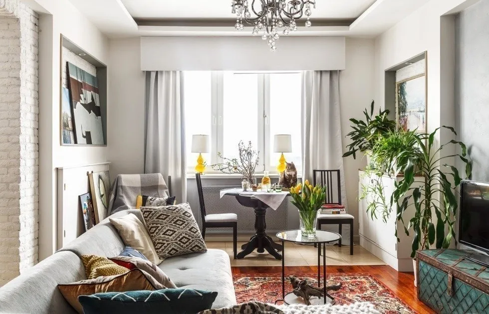 设计：奥克萨娜·潘捷列耶娃