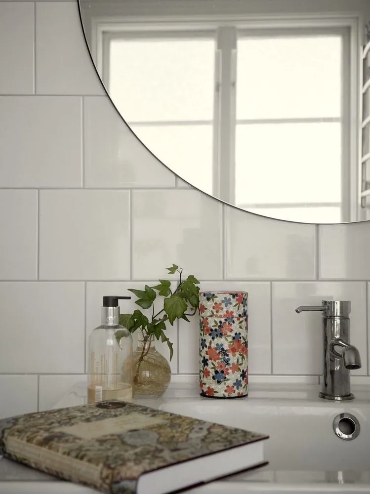 Photo: style, Scandinavian, Modern, House, White, Minimalism, Garden, Black, Grey, House and Garden, Over 90 meters – photo on our website