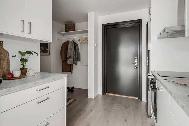 Photo: Scandinavian Kitchen and Dining Room, Interior Decoration, Apartment, White, Minimalism, Beige, Up to 40 Square Meters – Photo on Our Website