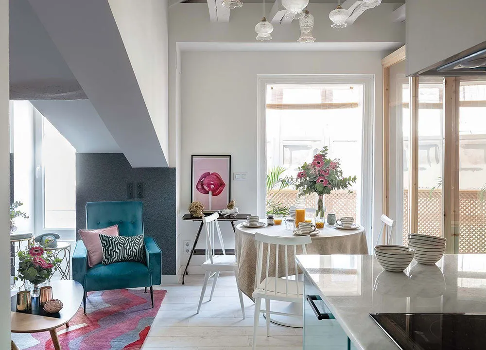 照片：北欧风格厨房与餐厅，室内装饰，公寓，工作室，西班牙，面积小于40平方米 – 网站上的照片