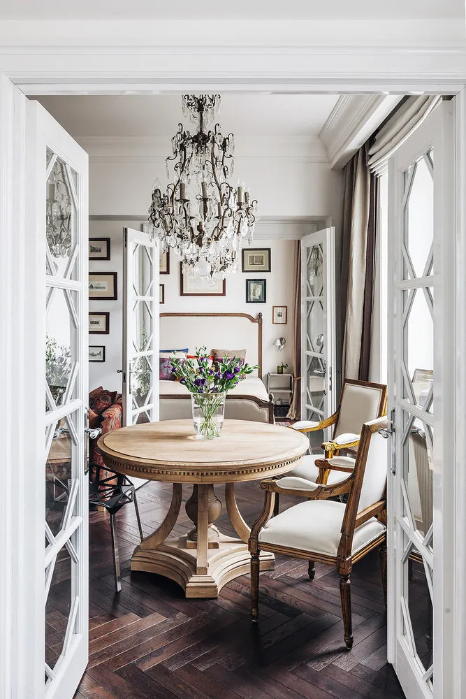 照片：普罗旺斯和乡村风格厨房和餐厅，室内装饰，技巧，帕维尔·捷拉兹诺夫 – 我们网站上的照片