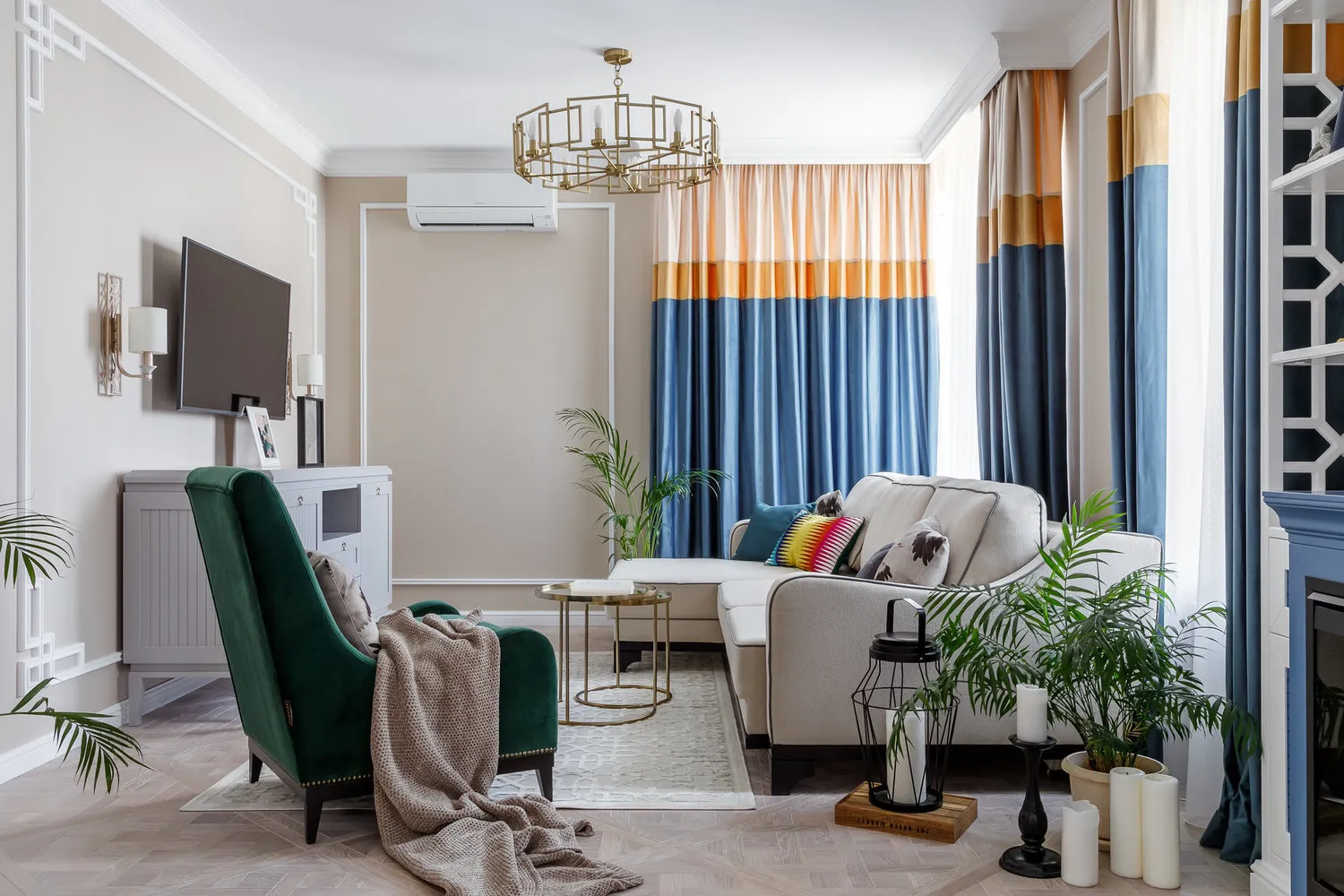 Photo: Living Room in Classical Style, Modern, Tips on How to Make Interior Cozier, Cozy Home, How to Create a Cozy Atmosphere, Olesya Shlyakhtina, Lyudmila Danilovich, Anastasia Vishnevskaya, Alisa Svyistunova, Ekaterina Burdina, AMD Design – photo on our website