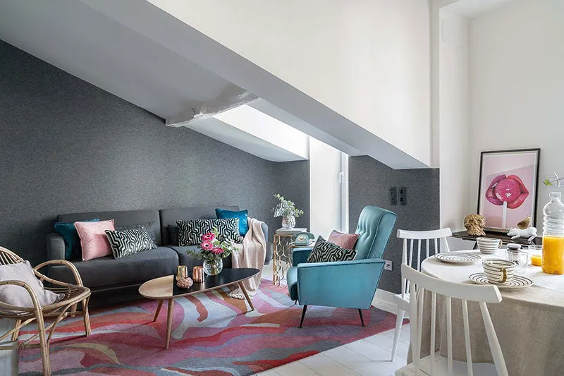 照片：北欧风格客厅，室内装饰，公寓，工作室，西班牙，面积小于40平方米 – 网站上的照片