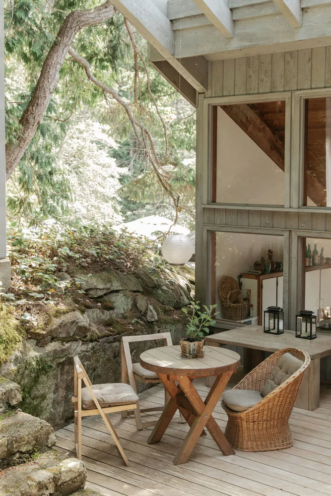 照片:生态、普罗旺斯与乡村风格露台,白色、米色、房屋与小屋 – 网站上的照片