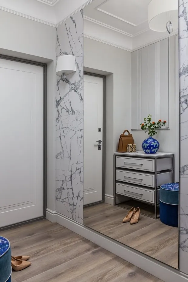 Foto: Vestíbulo en estilo Moderno, Apartamento, Proyecto de la Semana, Moscú, 3 habitaciones, Oksana Belozерova – foto en nuestro sitio web