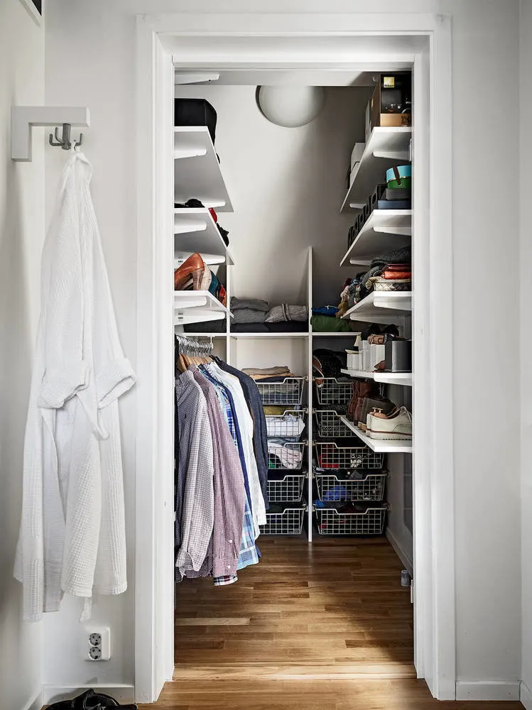 Photo: Scandinavian-style wardrobe, Storage Tips – photo on our website