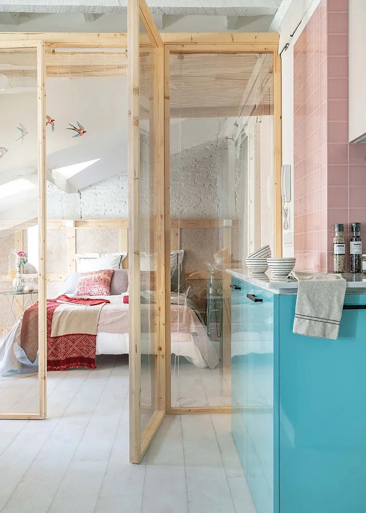 照片：北欧风格卧室，室内装饰，公寓，工作室，西班牙，面积小于40平方米 – 网站上的照片