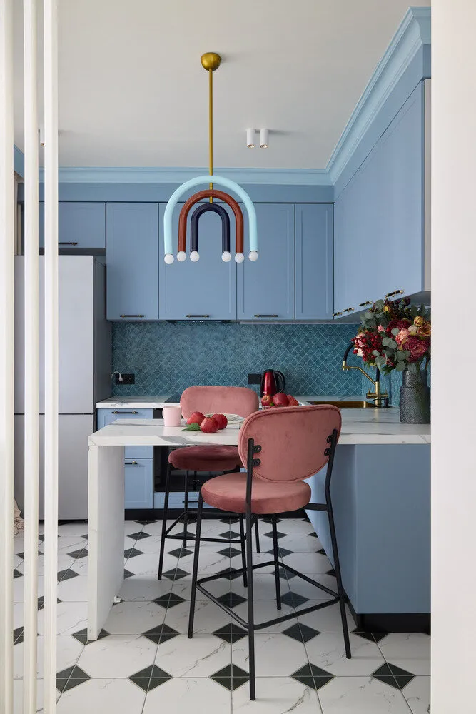 Diseño: Alexandra Voyanova