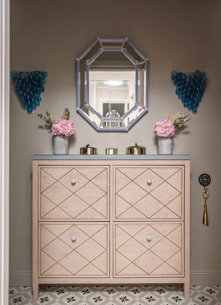 设计：Nadezhda Zотовa