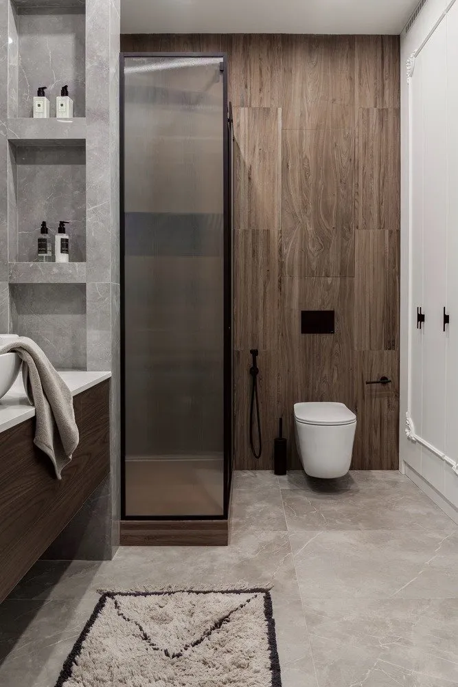 Foto: Baño en estilo moderno, clásico, decoración del interior, apartamento, proyecto de la semana, San Petersburgo, 2 habitaciones, 60-90 metros, Maria Sofronova – foto en nuestro sitio web