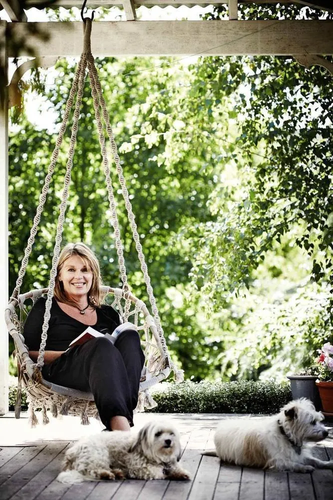 照片:普罗旺斯与乡村风格的露台,澳大利亚,房屋和小屋——网站上的照片