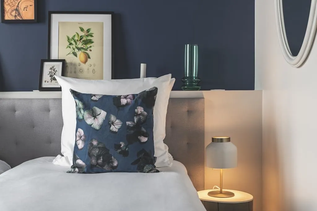 照片：现代卧室风格，室内装饰，巴黎，Jean Louis Denis，Ora Ito – 我们网站上的照片