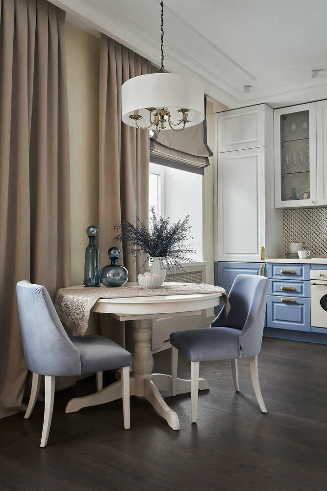 Foto: Cocina y comedor en estilo Clásico, Vivienda, Proyecto de la Semana, Moscú, Edificio de ladrillo, 3 habitaciones, 60-90 m², Alena Chmeléva, Art Concept – fotos en nuestro sitio web