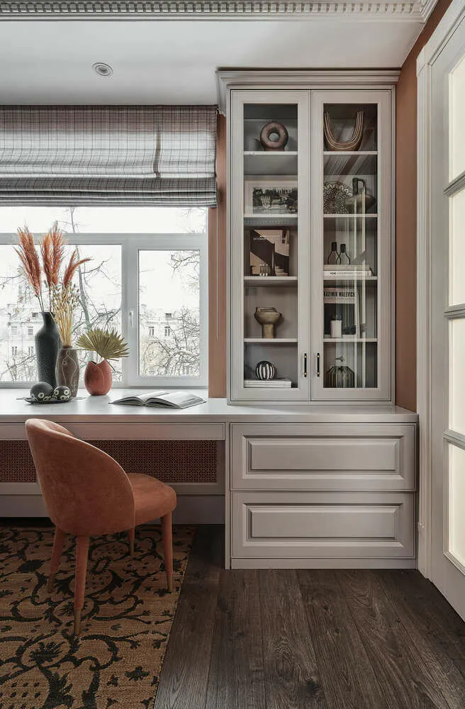 Foto: Dormitorio en estilo Moderno, Clásico, Vivienda, Proyecto de la Semana, Moscú, Edificio de ladrillo, 3 habitaciones, 60-90 m², Alena Chmeléva, Art Concept – fotos en nuestro sitio web