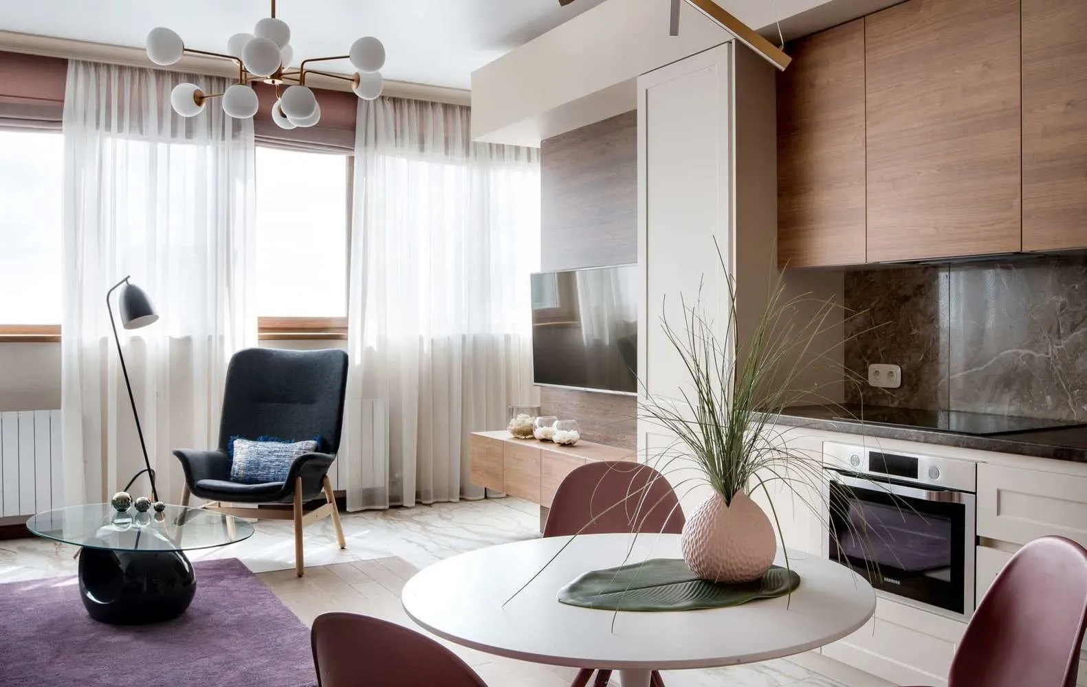 照片：现代风格客厅，指南 – 我们的网站上的照片