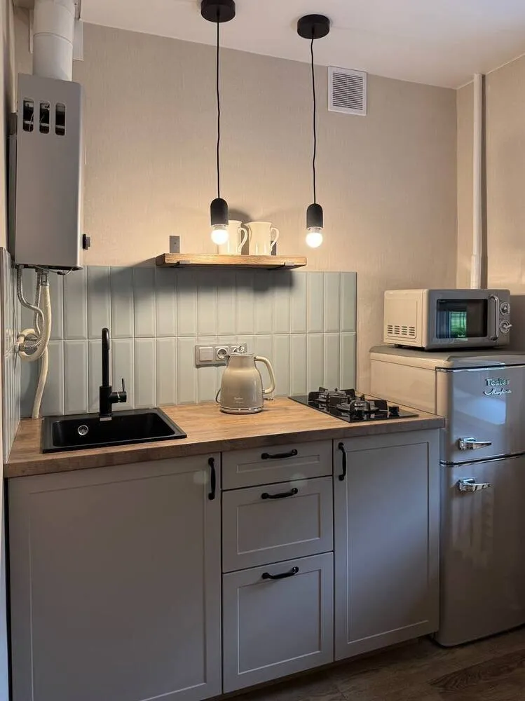 Foto: Cocina y comedor en estilo Escandinavo, Moderno, Apartamento, Proyecto del día, San Petersburgo, Krushchev, 2 habitaciones, 40-60 metros, Anna Karacheva – fotos en nuestro sitio web