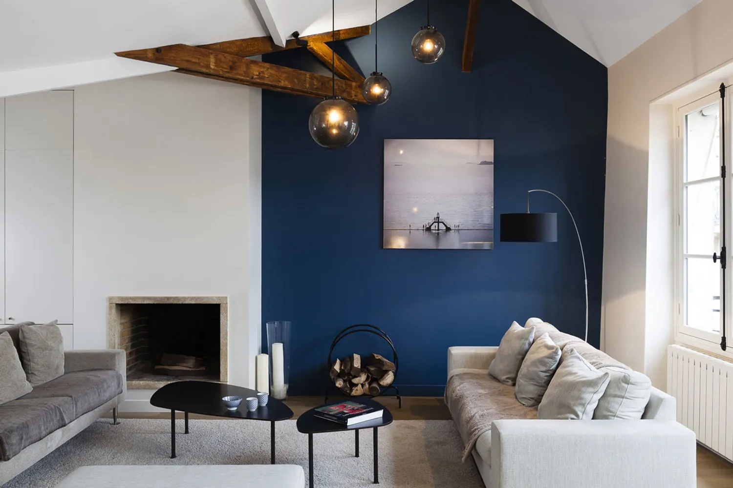 Photo: Living room in Modern, Eclectic, Interior Decor, Apartment, France, Minimalism, Paris, Blue, 4+ rooms, Over 90 sqm – photo on our site