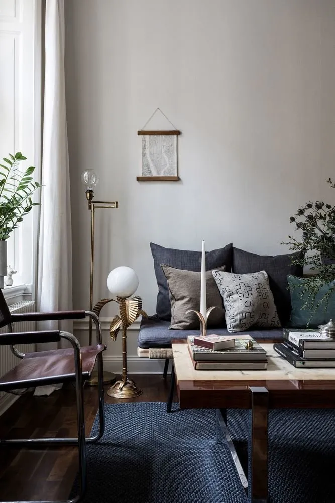 照片：现代、斯堪的纳维亚、混合风格客厅，室内装饰，小公寓，公寓，瑞典，斯德哥尔摩，如何装饰小公寓，如何自己装饰室内，2个房间，最多40平方米 – 我们网站上的照片