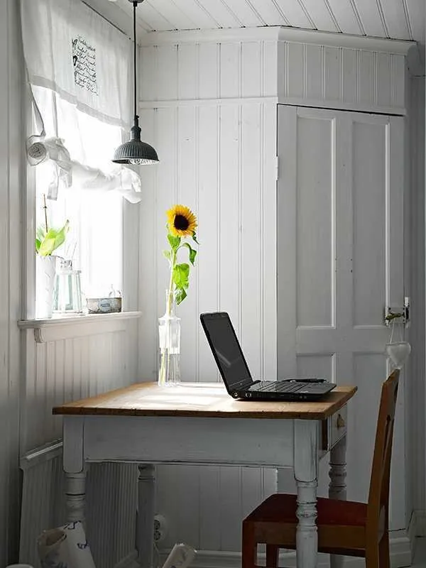 Photo: Office in Provence and Cottage style, Classic, Scandinavian, House, Sweden, White, Cottage, Beige, House and cottage – photo on our website