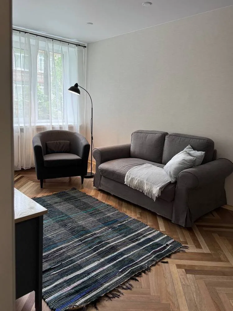 Photo: Living Room in Scandinavian Style, Modern, Apartment, Project of the Day, St. Petersburg, Khrushchyovka, 2 Rooms, 40-60 Square Meters, Anna Karacheva – photo on our website