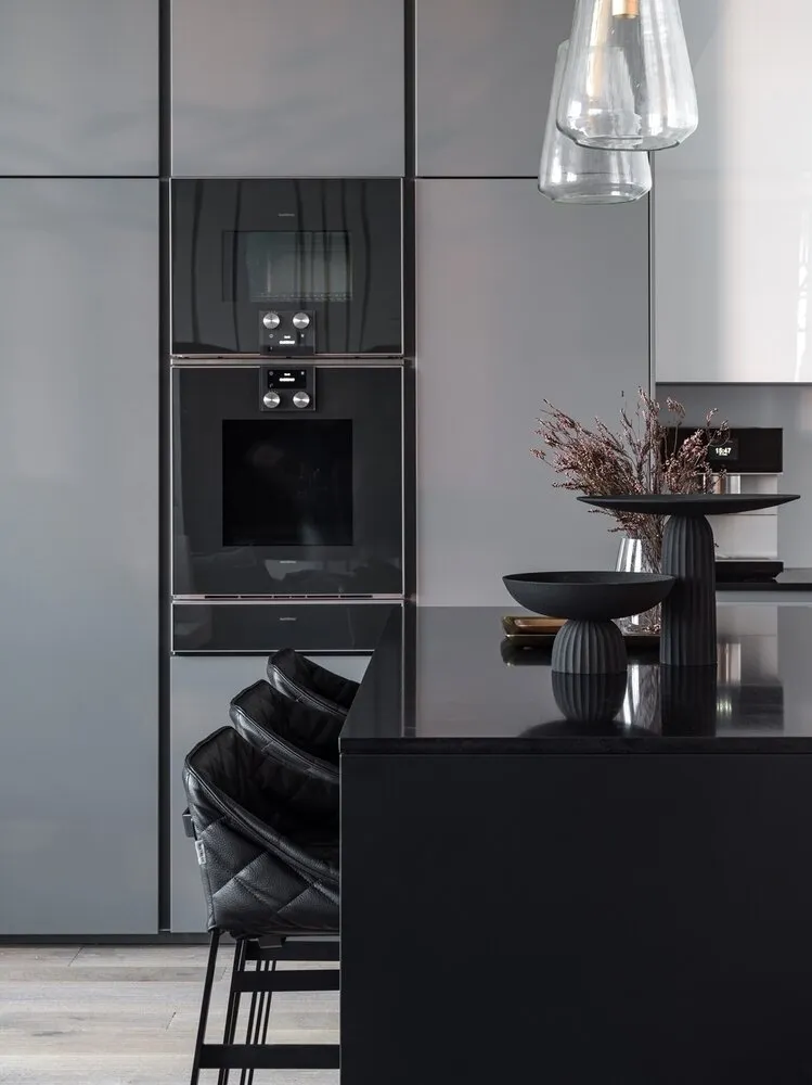 Foto: Cocina y comedor en estilo moderno, Apartamento, Proyecto de la semana, Moscú, 4 habitaciones o más, Más de 90 metros cuadrados, #proyectosexclusivos, INRE – foto en nuestro sitio web