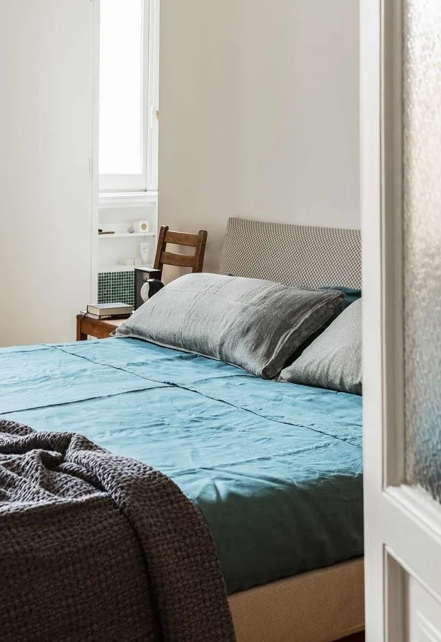 照片:卧室在斯堪的纳维亚、现代、东方、折中主义、室内装饰、公寓,2个房间 – 我们网站上的照片