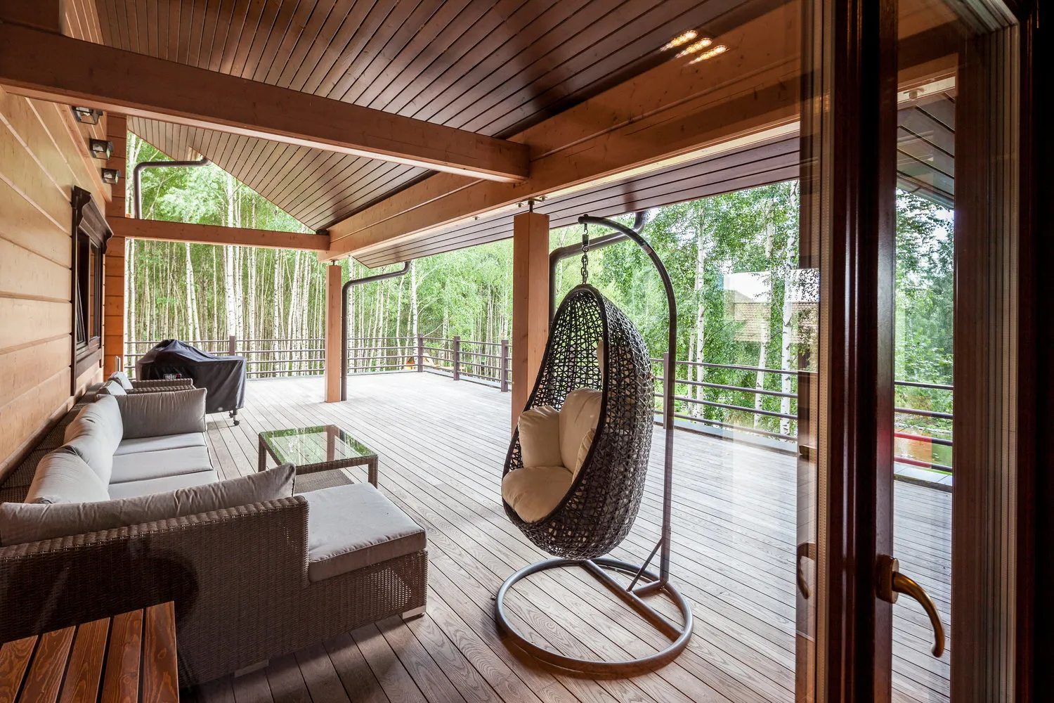 照片：现代风格露台，住宅，技巧，乡村别墅，住宅与乡村别墅，Leroy Merlin – 网站上的照片