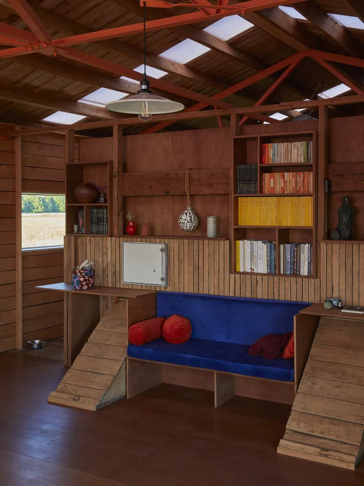 照片:现代、极简主义、生态、房屋和花园,3个房间,定制设计 – 网站上的照片