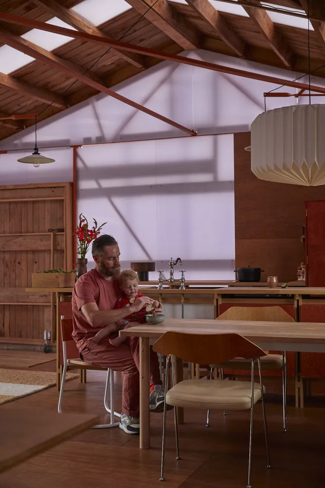 照片:现代、极简主义、生态、房屋和花园,3个房间,定制设计 – 网站上的照片