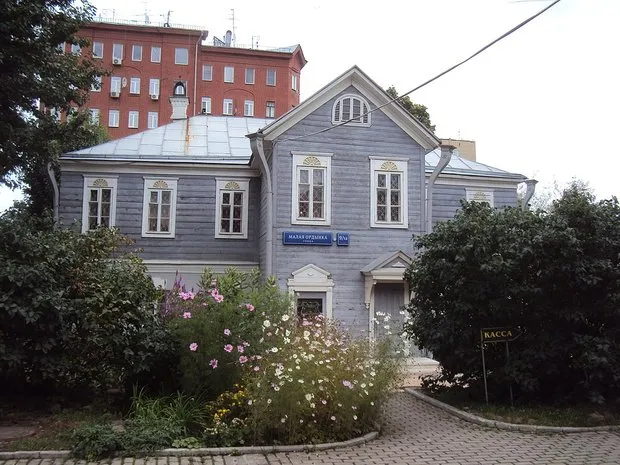 地址：莫斯科，马亚奥尔迪恩卡街9号