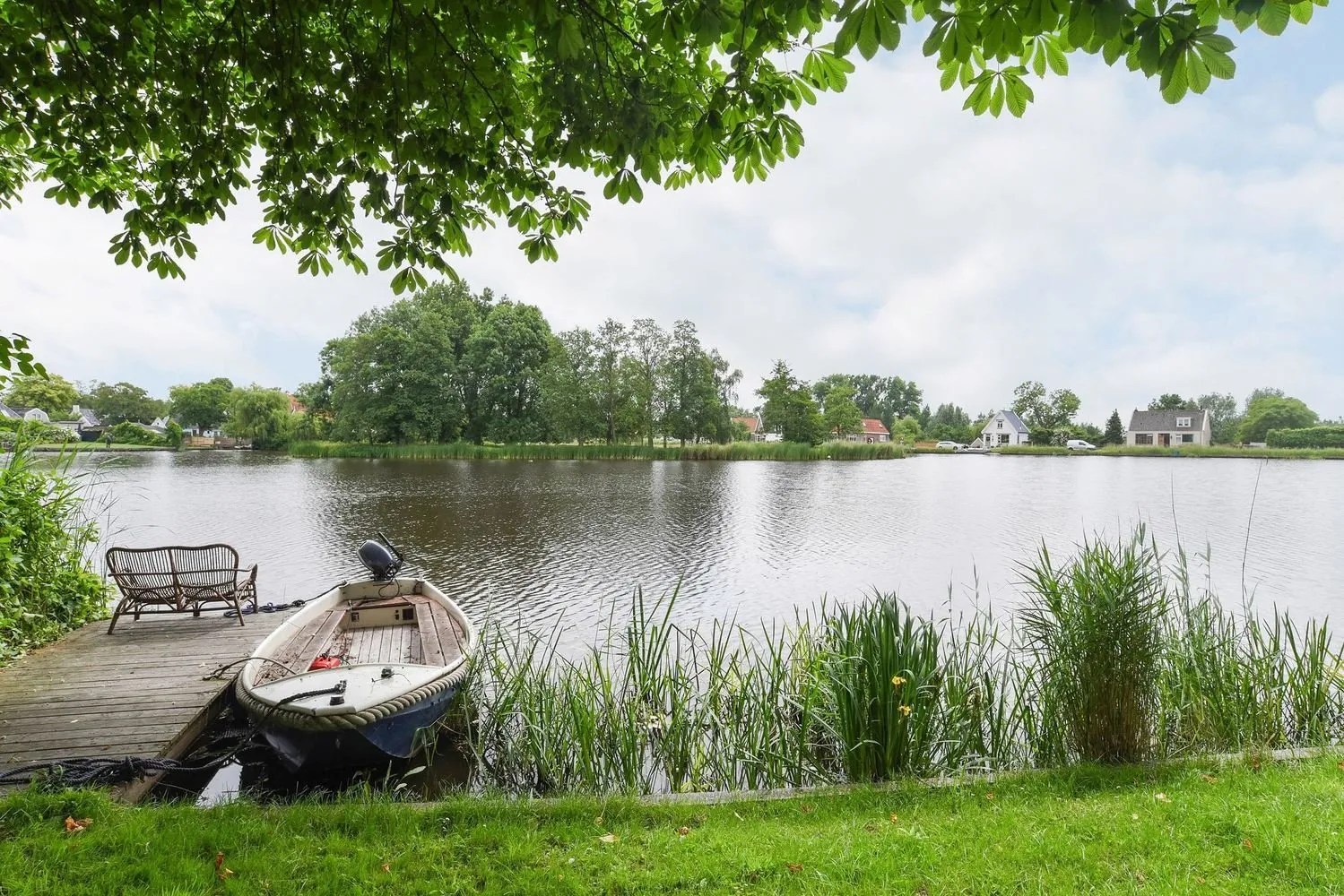 Фото:  в скандинавському стилі, Декор інтер'єру, Будинок, Поради, Білий, Дача, Сірий – фото на нашому сайті
