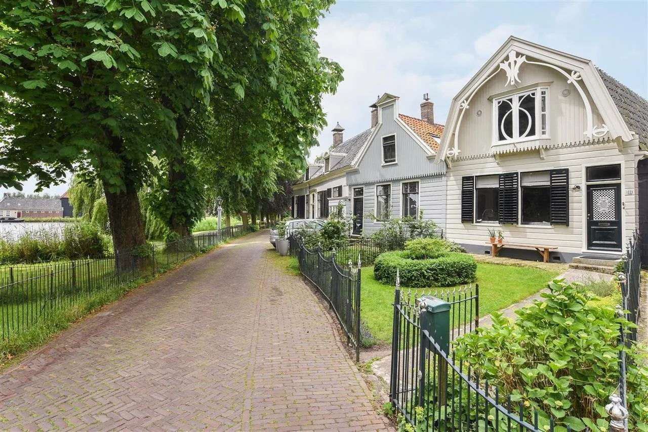 照片：风景在风格中，室内装饰，房屋，技巧，白色，小屋，灰色 – 我们网站上的照片