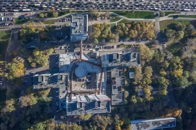 照片：德尼·埃萨科夫