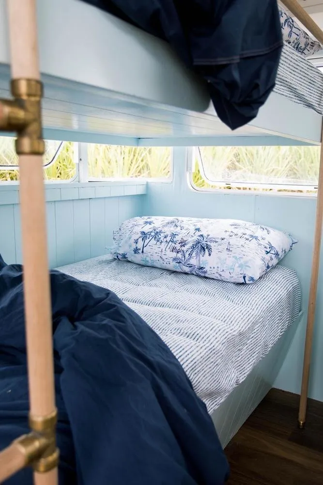照片:北欧风格卧室,轮子上的家,房屋与度假屋,个人体验 – 我们网站上的照片