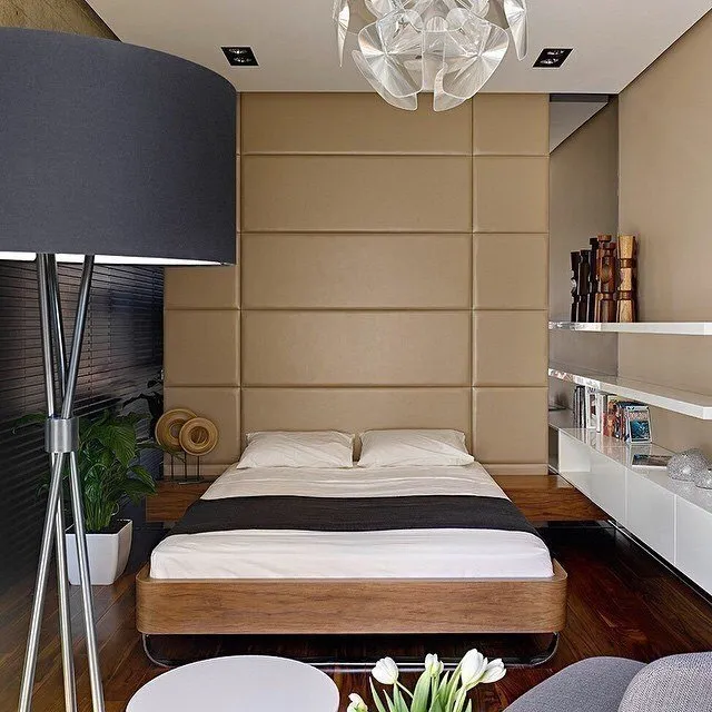 设计：马克·卡西莫夫