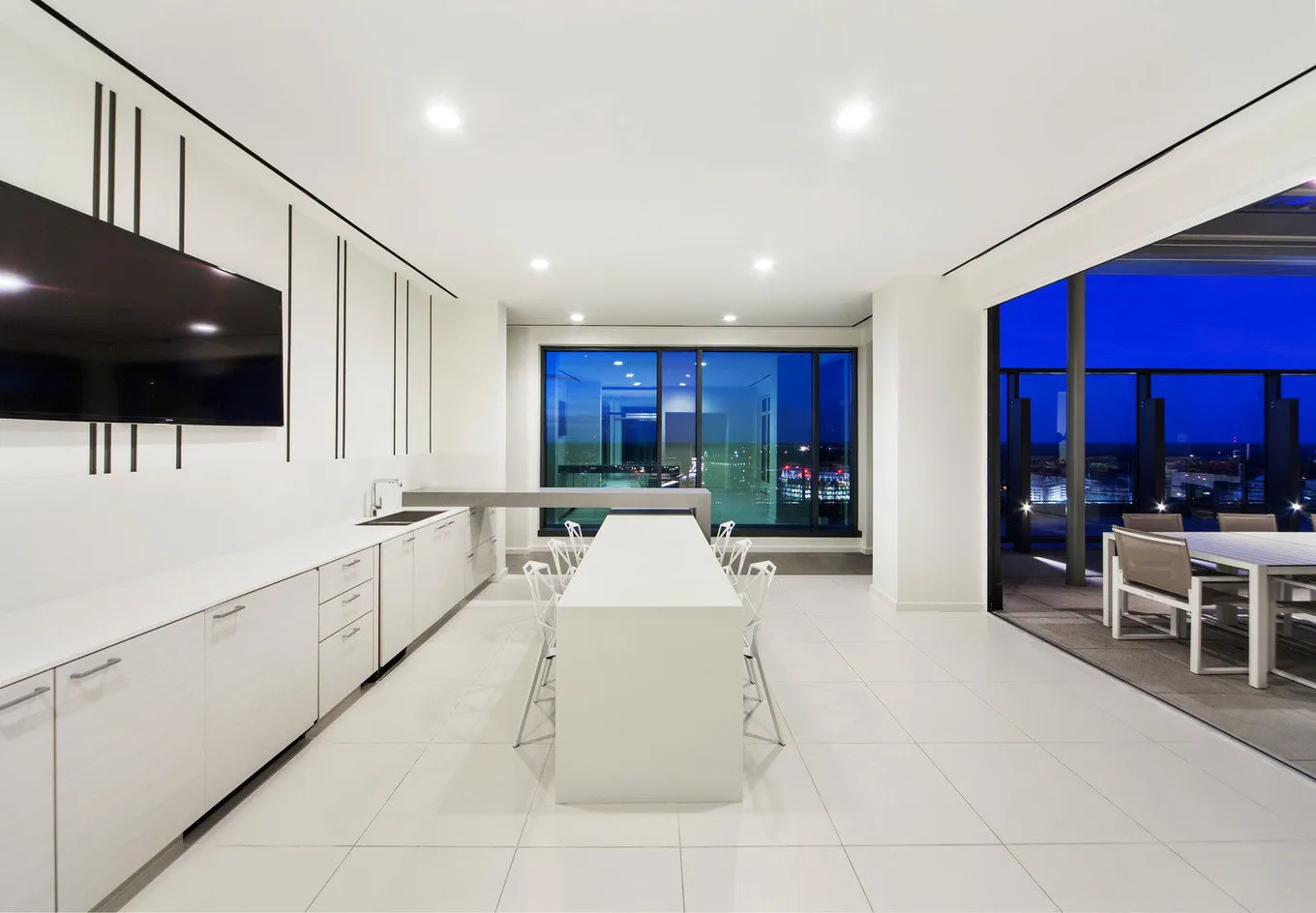 Фотография: Кухня и столовая в стиле Минимализм, Советы, энциклопедия_мебель – фото на нашем сайте