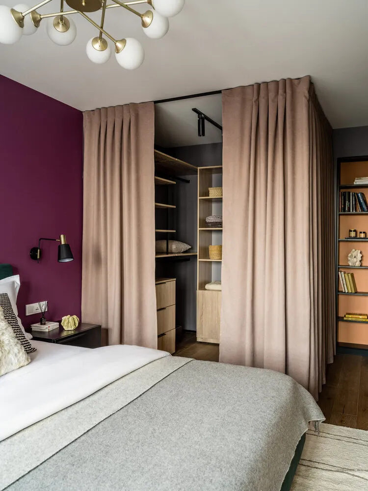 Foto: estilo, Guardería, Interiores de habitaciones, Estilo de interiores, Diseño de interiores, Consejos, Guardería, cómo construir una guardería en un apartamento, guardería en espacio reducido, cómo organizar una guardería, diseño de guardería, guardería en un apartamento, ropa, guardería pequeña, sistema de almacenamiento en la guardería, cómo organizar el almacenamiento de ropa, guardería económica – foto en nuestro sitio web