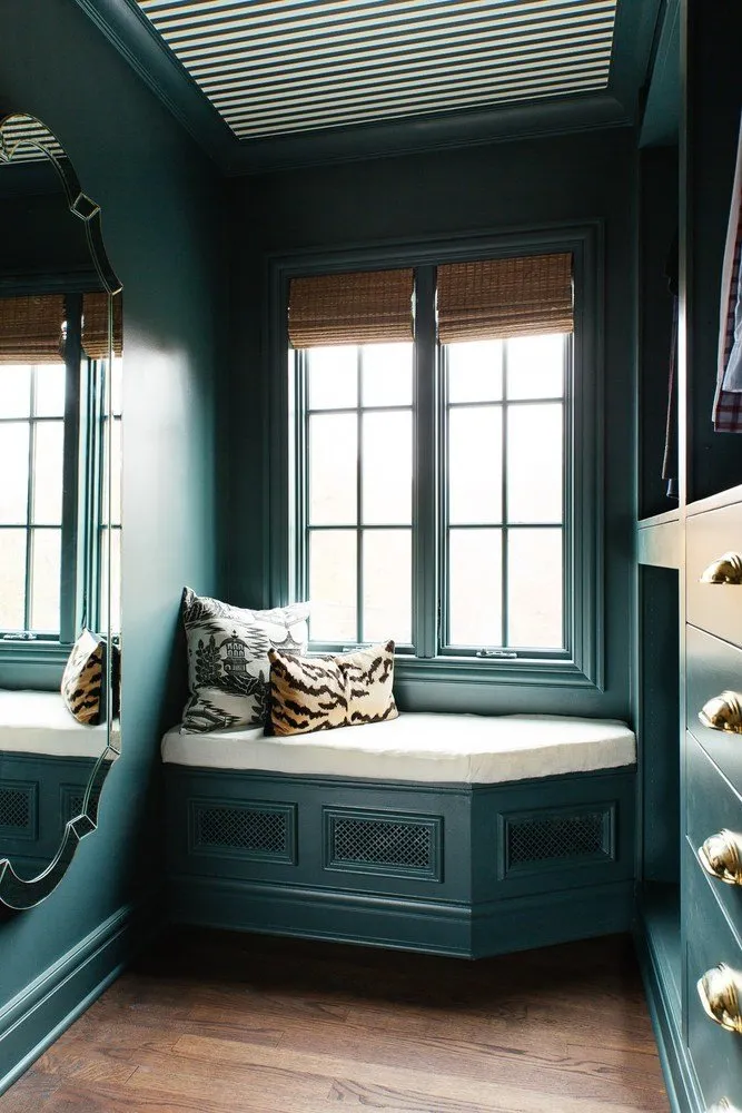 照片：现代风格更衣室，门厅，客厅，卧室，古典，北欧，折中主义，DIY，办公室空间，公寓，工作室，房屋，建筑，平面图，装饰，家具和照明，白色，乡村，红色，绿色，米色，蓝色，青色，生态，1室，2室，3室，4间或更多，小于40平方米，40-60平方米，60-90平方米，超过90平方米，百科全书黑色翻新，百科全书装修材料，百科全书家具，百科全书装饰，百科全书室内设计，早餐，午餐，小吃，甜点，主菜，沙拉，开胃菜，健康饮食，素食，原始饮食，烘焙，炖煮，油炸，生食，面包房，饮品，蛋糕，意面，披萨，三明治，开胃菜，汤，轻早餐，客人到达，生日，2月23日，圣诞节，春分节，简单，中等难度，复杂，非常复杂，无麸质饮食 - 我们网站上的照片