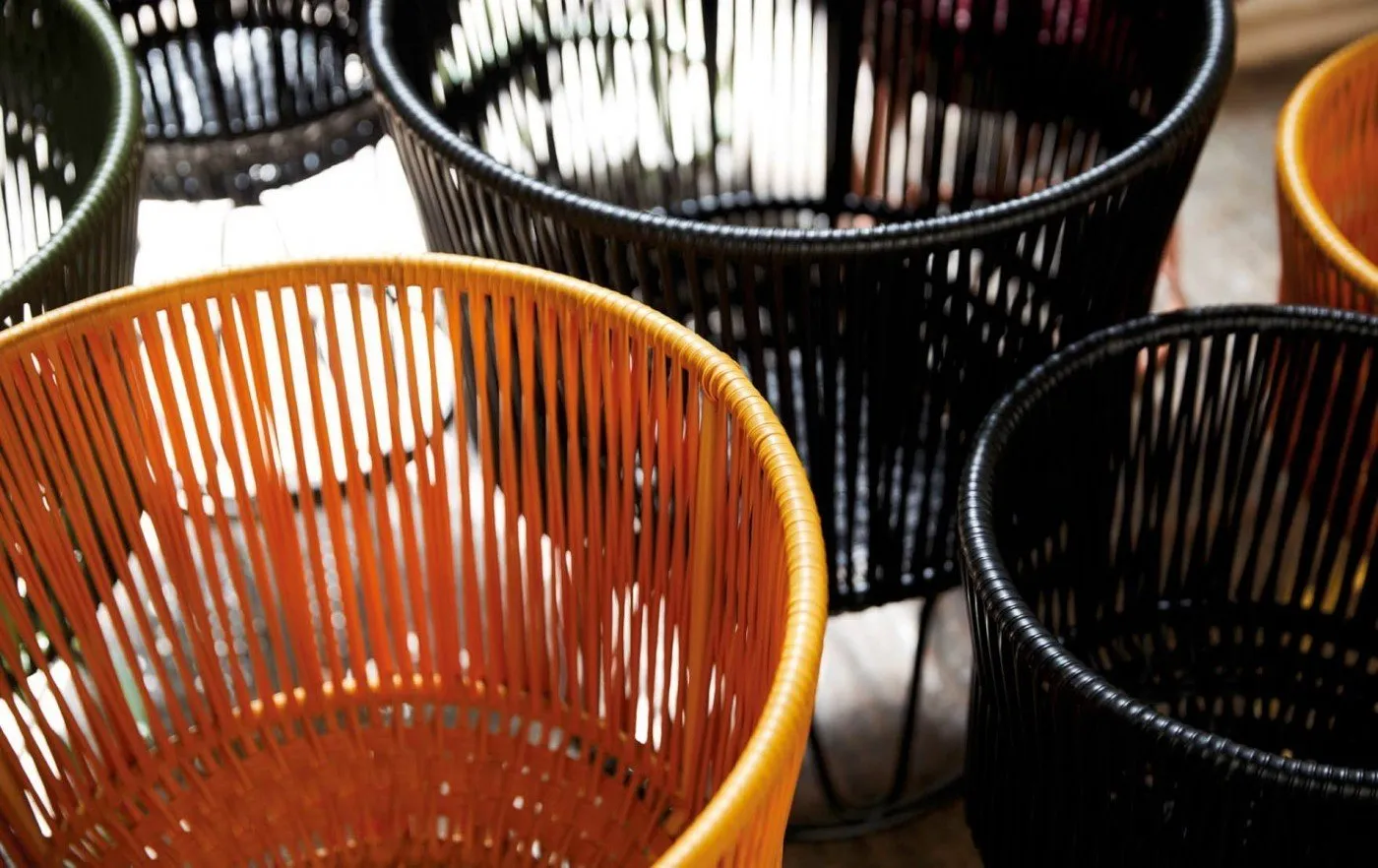 Kolekcja przędzanej mebli Circo z przetworzonego plastiku dla Ames