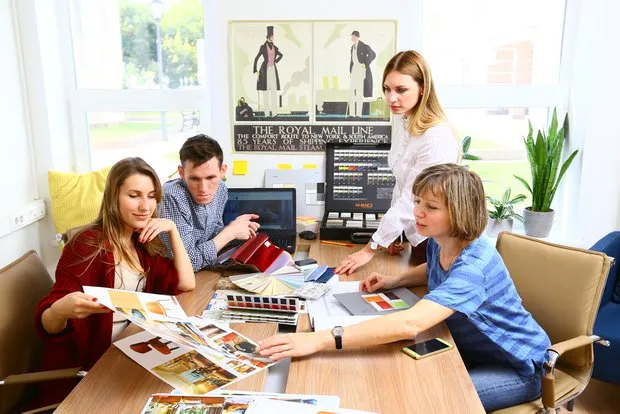 Tim & Team 团队工作场景