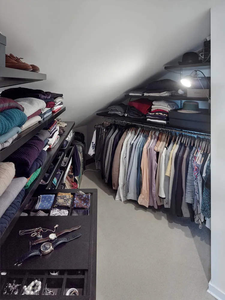 照片:极简风格衣柜,技巧——我们网站上的照片