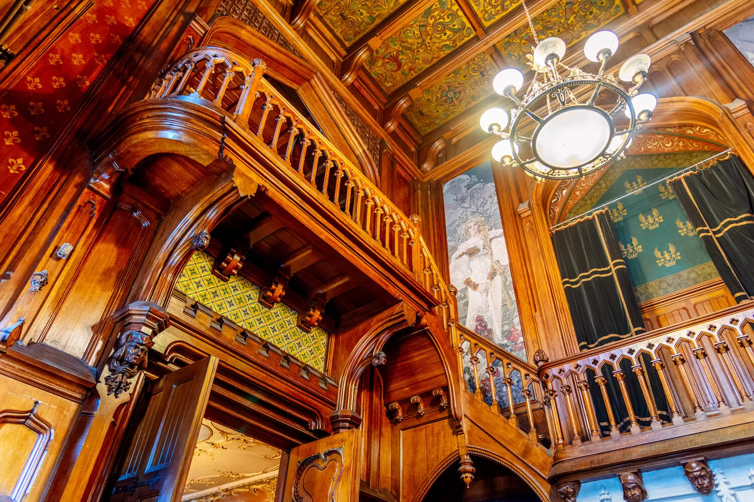 Photo: gorodaludi.ru