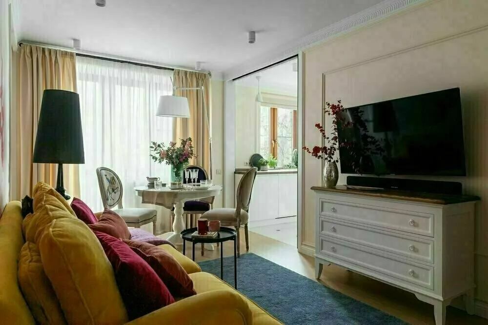 Foto: estilo hruščëvka, Apartamento, Consejos, almacenamiento, almacenar cosas en un pequeño espacio, almacenar cosas, organización de almacenamiento, almacenar cosas en un apartamento pequeño, almacenar en una habitación de guardarropa pequeña, almacenamiento en un espacio reducido, diseño de hruščëvka, estilo hruščëvka, Almacenamiento en hruščëvka – fotos en nuestro sitio web