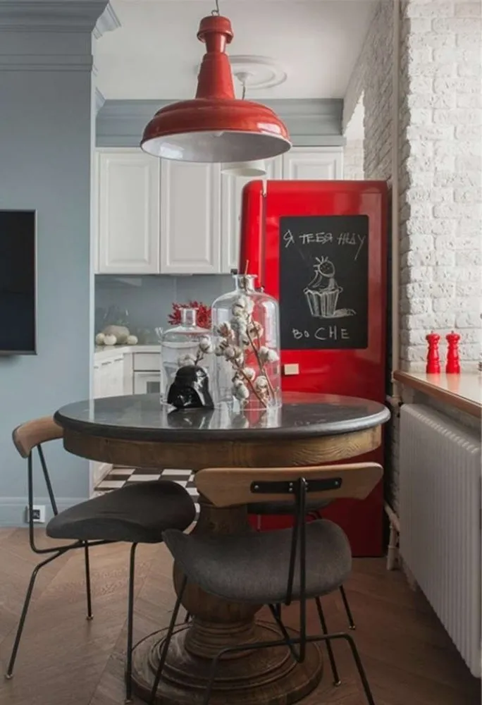 图片：阁楼风格厨房和餐厅，技巧 – 我们网站上的照片