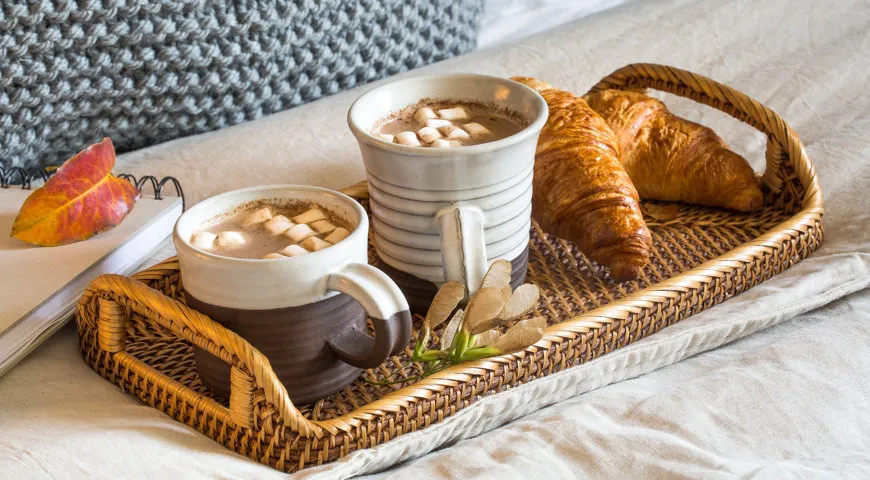 照片：现代风格的客厅，技巧 – 我们网站上的照片