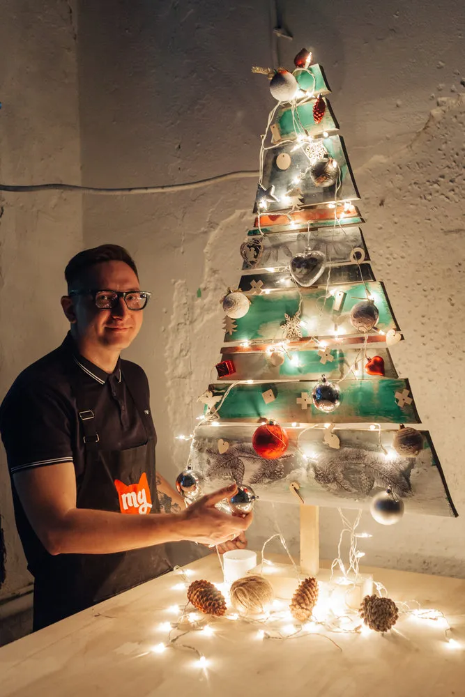 装饰师萨沙·梅尔希耶夫