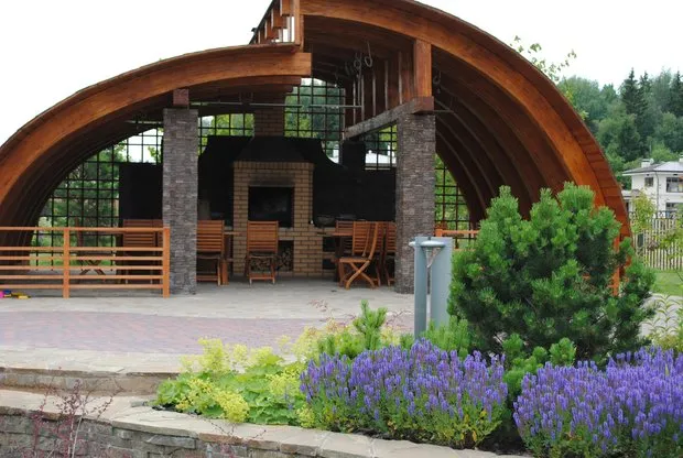 Дизайн: Ирина Лукьянова