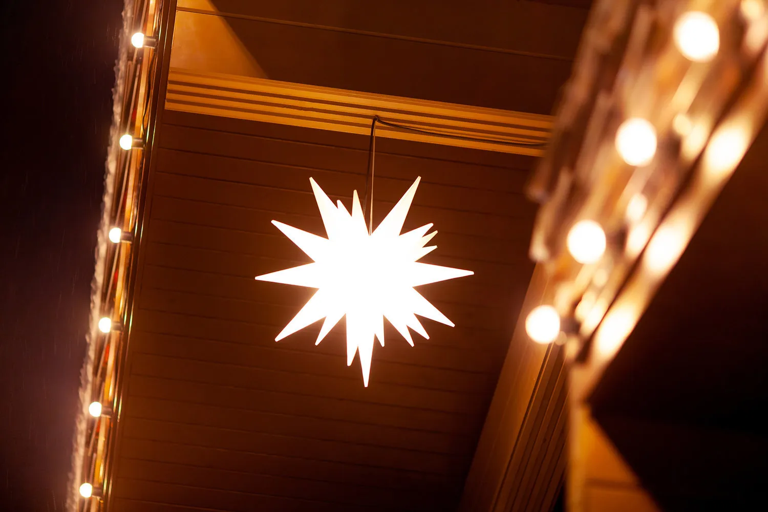 Photo: in the style of, Tips, Derevo Park – photo on our site