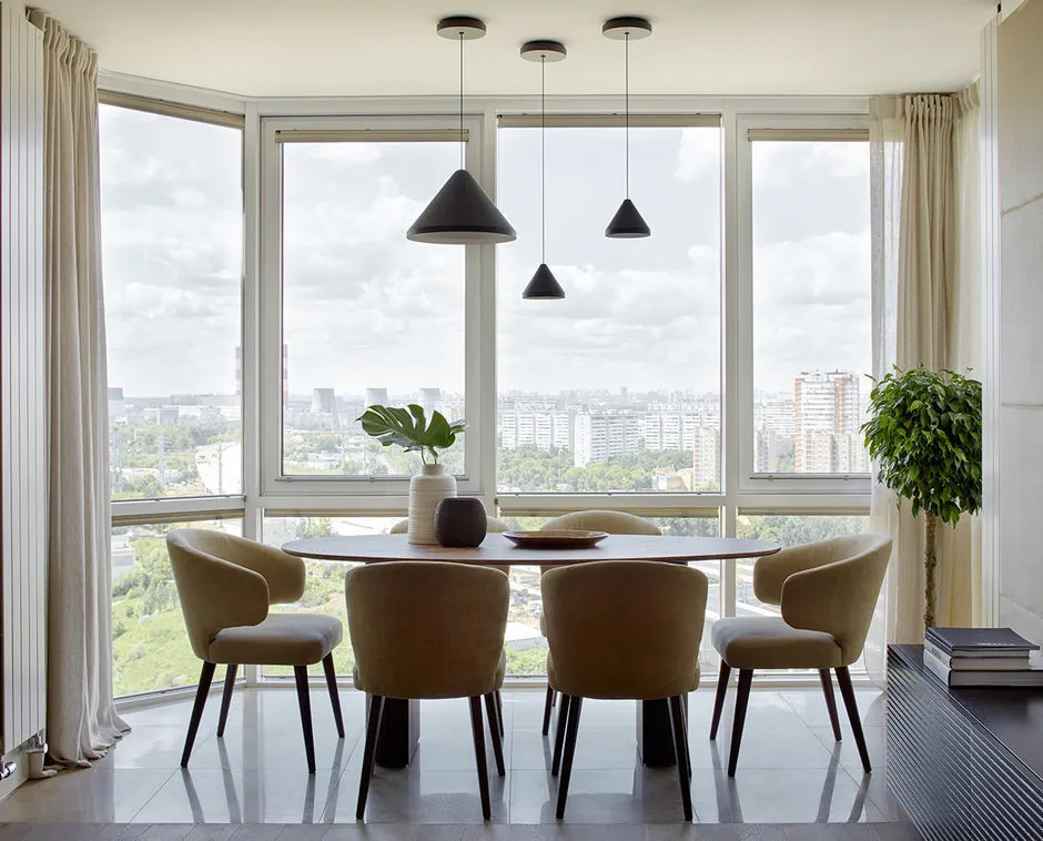 設計：Ariana Ahmad, Tatiana Karyakina